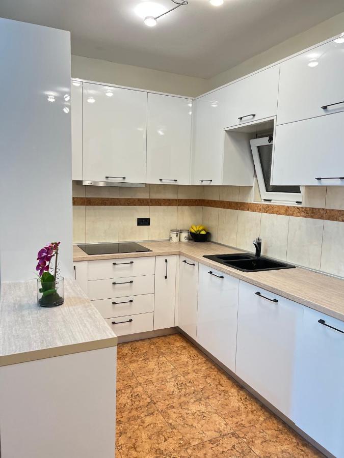 Vista Petrovac Apartment Bagian luar foto